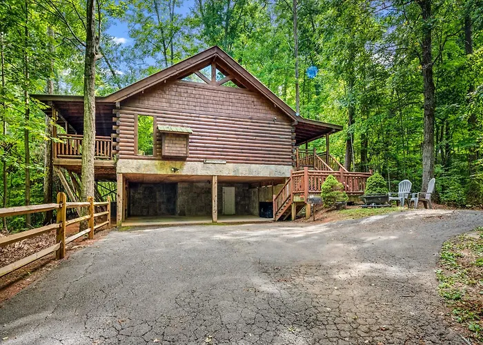 Gatlinburg Enchanted Treehouse By Stony Brook Cabins